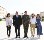 President Ilham Aliyev and family members attend the ceremony of taking oath of allegiance by young soldiers of the State Security Service