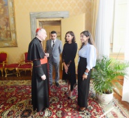 Birinci vitse-prezident Mehriban Əliyeva Müqəddəs Taxt-Tacın dövlət katibi kardinal Pietro Parolin ilə görüşüb