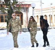 Президент Ильхам Алиев и первая леди Мехрибан Алиева побывали в городе Шуша