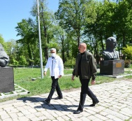 President Ilham Aliyev views the territory before the palace of Natavan the Daughter of Khan in Shusha