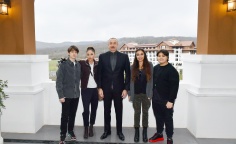 Президент Ильхам Алиев и первая леди Мехрибан Алиев приняли участие в открытии Комплекса отдыха «Шабран»