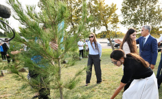 Tree-planting campaign held in “Ganjlik” park in Baku