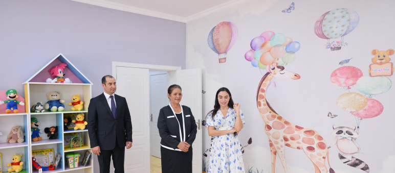 Heydər Əliyev Fondunun vitse-prezidenti Leyla Əliyeva Şamaxıda inşa olunan körpələr evi-uşaq bağçalarının açılışında iştirak edib