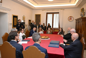First Vice-President Mehriban Aliyeva met with Archpriest of Papal Basilica of Saint Paul Outside the Walls in Vatican