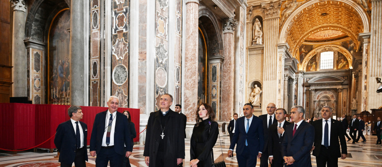 First Vice-President Mehriban Aliyeva inspected restoration progress at Saint Peter’s Basilica