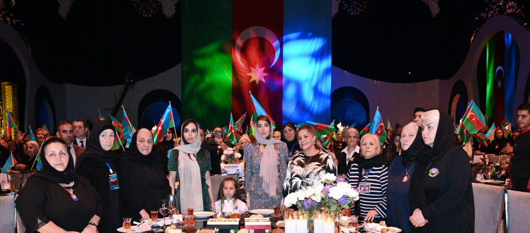 Şəhid analarının iştirakı ilə Vətən müharibəsində Zəfərin 5 illiyinə həsr olunmuş tədbir keçirilib