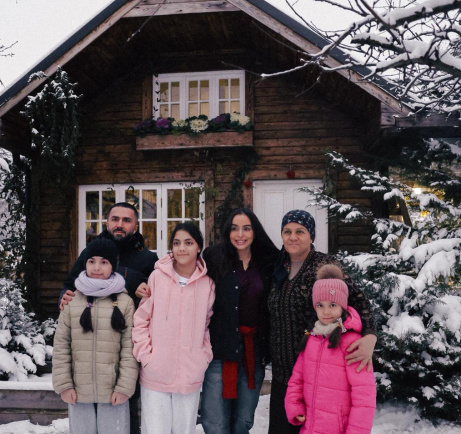 Лейла Алиева стала гостем проекта Kənd Həyatı в Гусаре