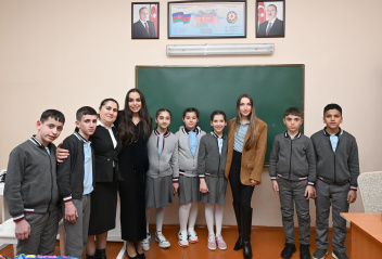 Leyla Əliyeva və Alena Əliyeva Quba şəhərində internat tipli ümumtəhsil məktəbini və STEAM mərkəzini ziyarət ediblər