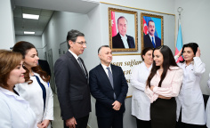 Leyla Əliyeva Bakı Şəhər Narkoloji Mərkəzini ziyarət edib