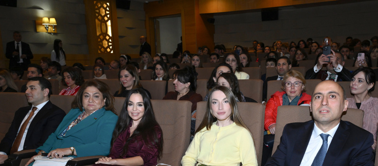 “İrəvan: tarixin və itirilmiş irsin əks-sədası” kitabının təqdimatı keçirilib