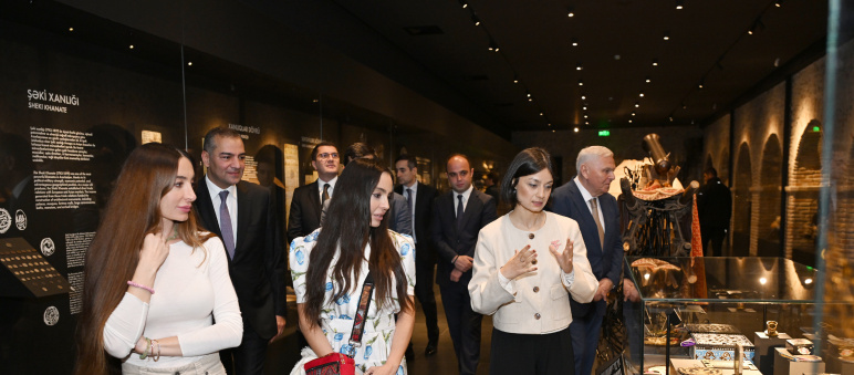 Leyla Əliyeva və Arzu Əliyeva Şəkidə tarixi-memarlıq abidələrinin bərpadan sonra açılışında iştirak ediblər