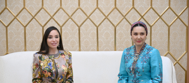 Leyla Əliyeva Türkmənistanda səfərdədir
