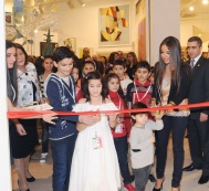 Leyla Aliyeva attended the inauguration of an exhibition entitled “Great Deeds of Skilful Hands”