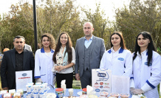 ADA Məktəbində xeyriyyə məqsədli ənənəvi Payız festivalı – “Məhsul bayramı” təşkil edilib