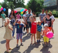 Following Leyla Aliyeva's initiative, charitable action was held in Miscow for orphans taken under guardianship
