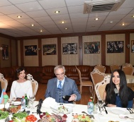 Президент Фонда Гейдара Алиева Мехрибан Алиева встретилась в Москве с руководителями ведущих средств массовой информации России