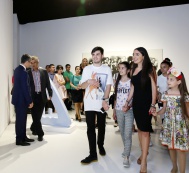 В Центре Гейдара Алиева открылась персональная выставка известного художника Джорджа Кондо