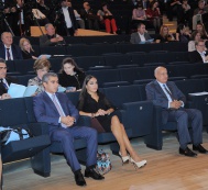 Leyla Əliyeva V Bakı Beynəlxalq Humanitar Forumunun plenar iclasında iştirak edib