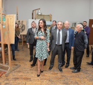 Leyla Aliyeva visits the Art Academy and the National Oncology Centre
