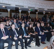  Состоялась премьера спектакля «Когда цветет миндаль», посвященного 26-й годовщине Ходжалинской трагедии