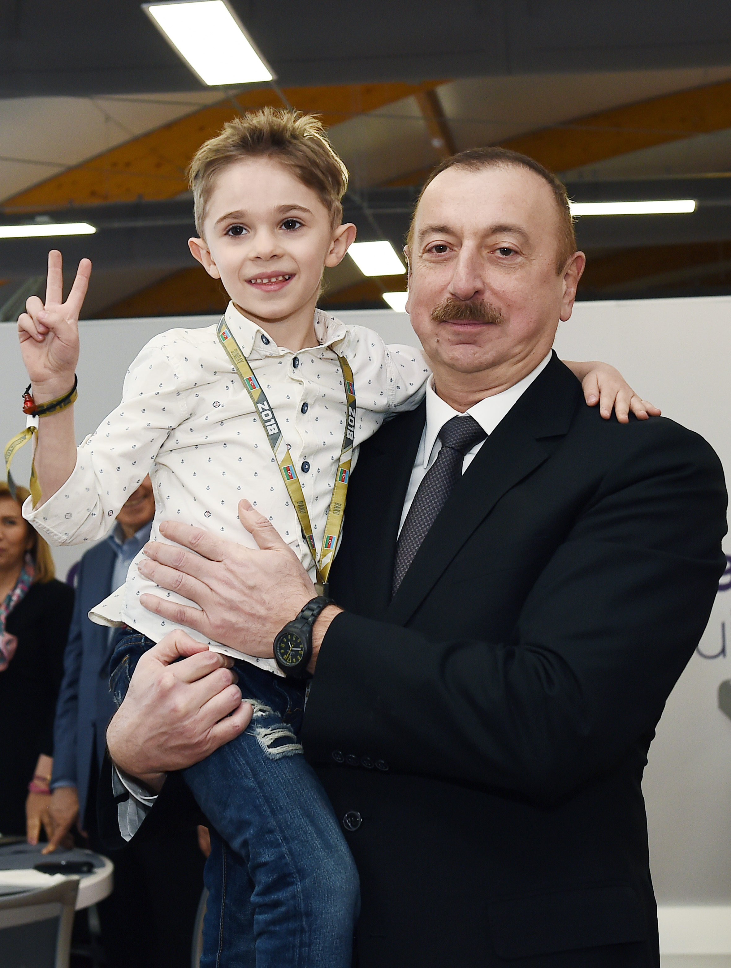Дети ильхама алиева. Дети Алиева президента.
